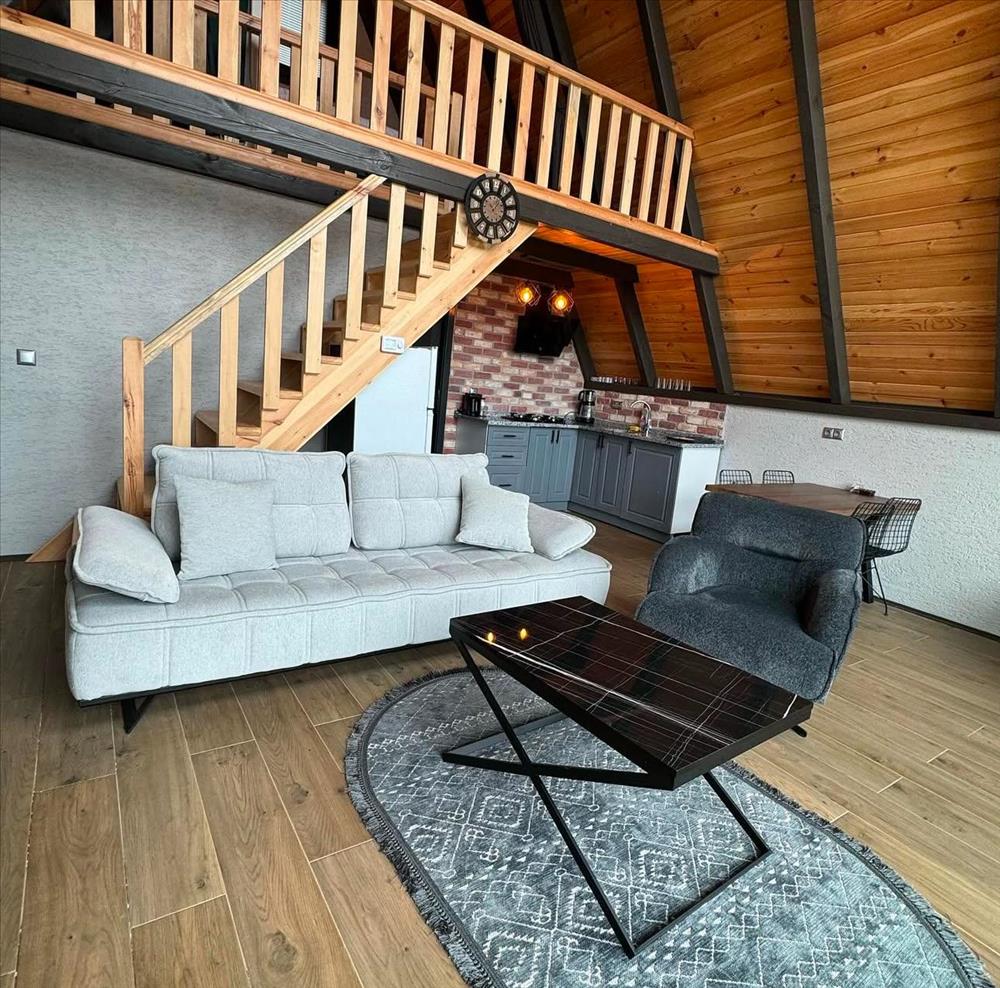 listing card gallery