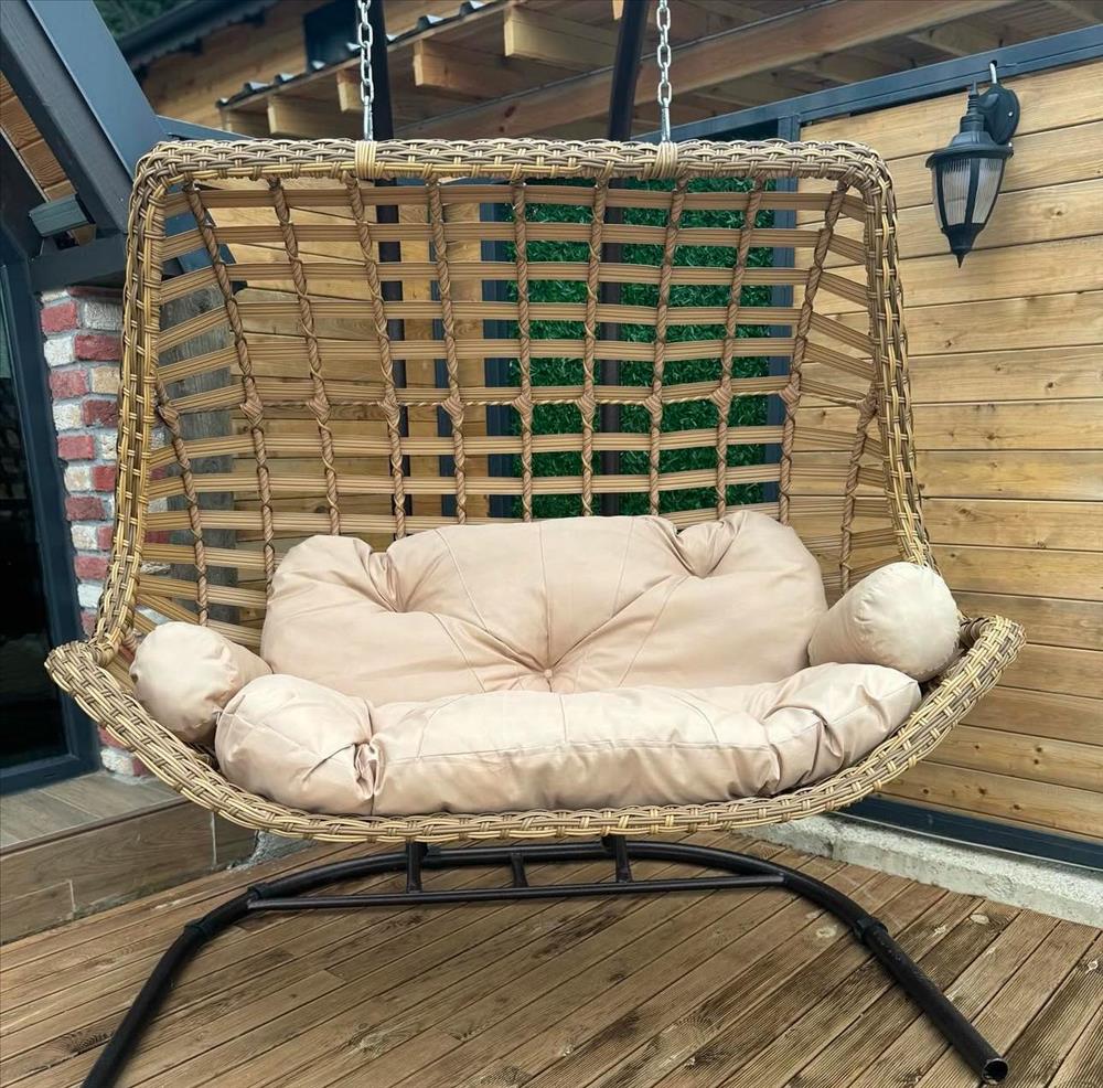 listing card gallery